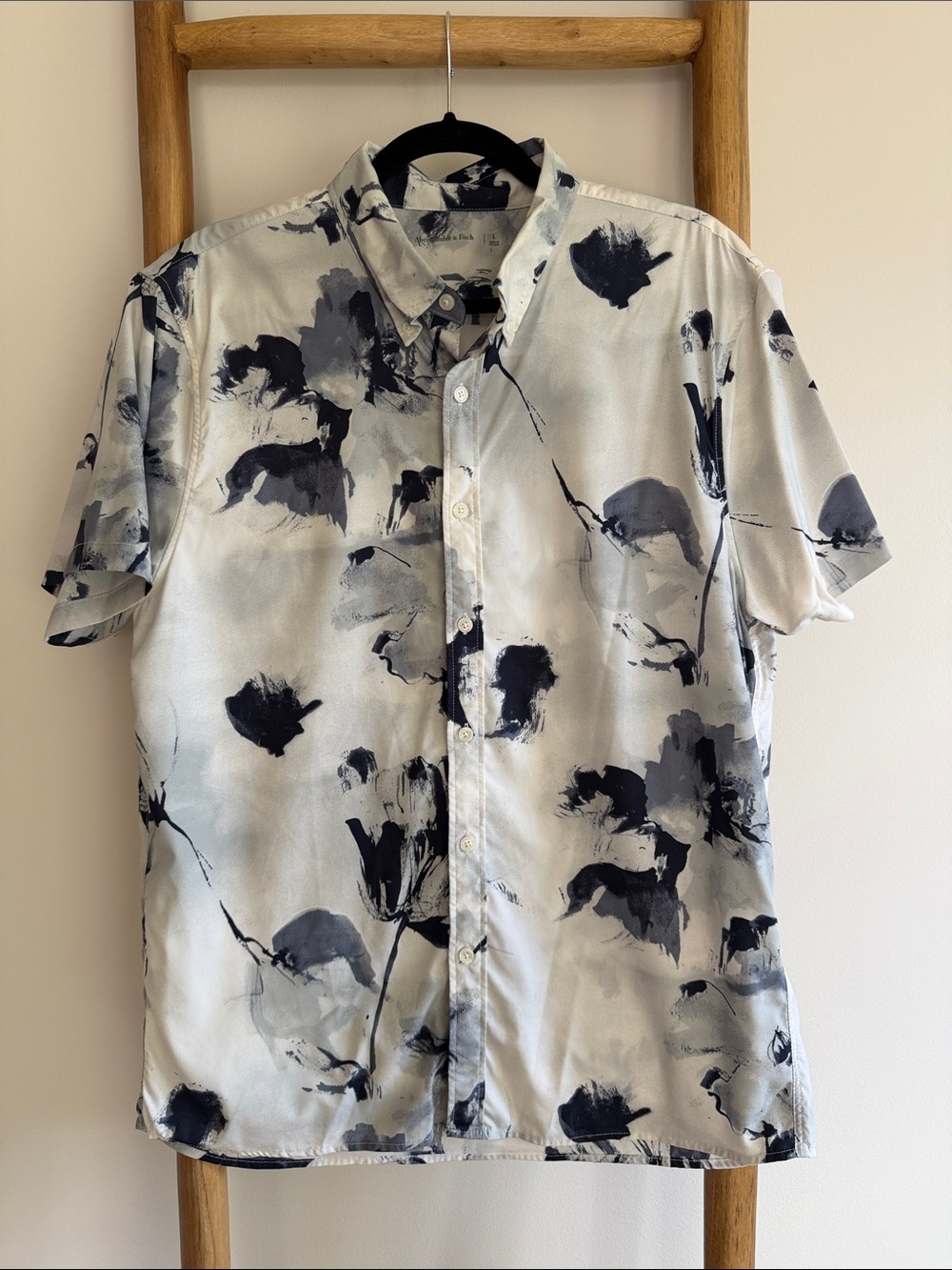 Abercrombie & Fitch White Short-Sleeve Button-Up with Black Floral Wash